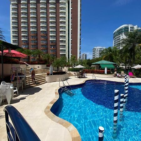 Barra Da Tijuca - 9 - Flat Premium Com Cozinha, Fogao Cooktop, Geladeira Grande, Smart Tv Grande, Lindo E Muitissimo Confortavel, Balsa Para A Praia Gratis E Estacionamento Gratuito Rio de Janeiro Exteriér fotografie