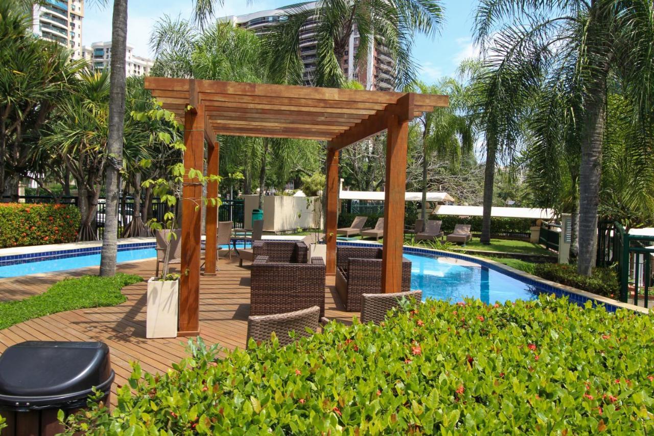 Barra Da Tijuca - 9 - Flat Premium Com Cozinha, Fogao Cooktop, Geladeira Grande, Smart Tv Grande, Lindo E Muitissimo Confortavel, Balsa Para A Praia Gratis E Estacionamento Gratuito Rio de Janeiro Exteriér fotografie