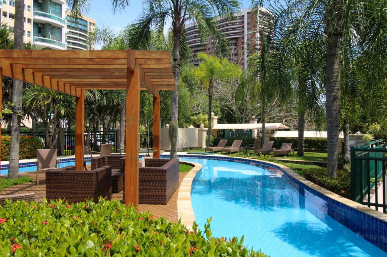 Barra Da Tijuca - 9 - Flat Premium Com Cozinha, Fogao Cooktop, Geladeira Grande, Smart Tv Grande, Lindo E Muitissimo Confortavel, Balsa Para A Praia Gratis E Estacionamento Gratuito Rio de Janeiro Exteriér fotografie