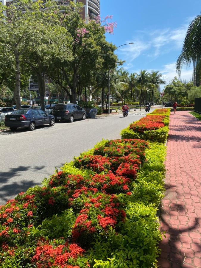 Barra Da Tijuca - 9 - Flat Premium Com Cozinha, Fogao Cooktop, Geladeira Grande, Smart Tv Grande, Lindo E Muitissimo Confortavel, Balsa Para A Praia Gratis E Estacionamento Gratuito Rio de Janeiro Exteriér fotografie