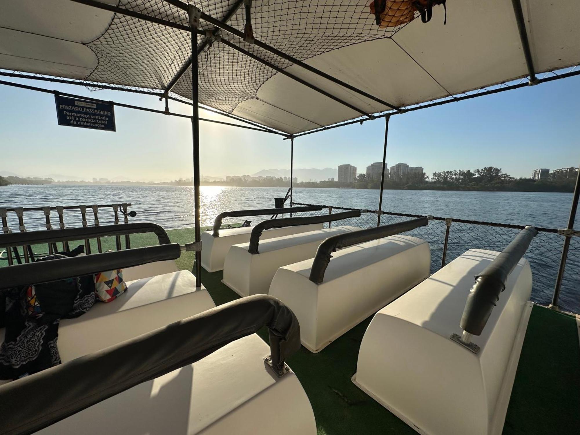 Barra Da Tijuca - 9 - Flat Premium Com Cozinha, Fogao Cooktop, Geladeira Grande, Smart Tv Grande, Lindo E Muitissimo Confortavel, Balsa Para A Praia Gratis E Estacionamento Gratuito Rio de Janeiro Exteriér fotografie